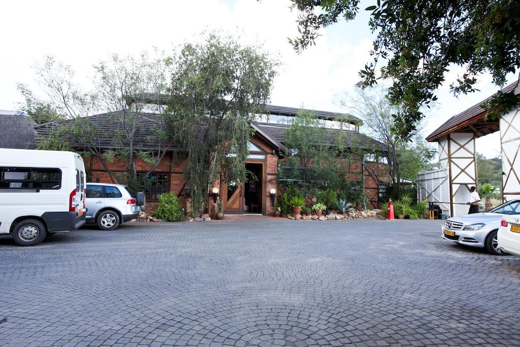 Roof Of Africa Hotel Windhoek Extérieur photo