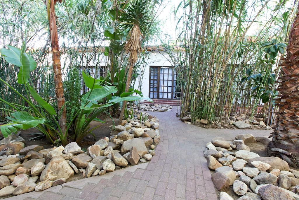 Roof Of Africa Hotel Windhoek Extérieur photo